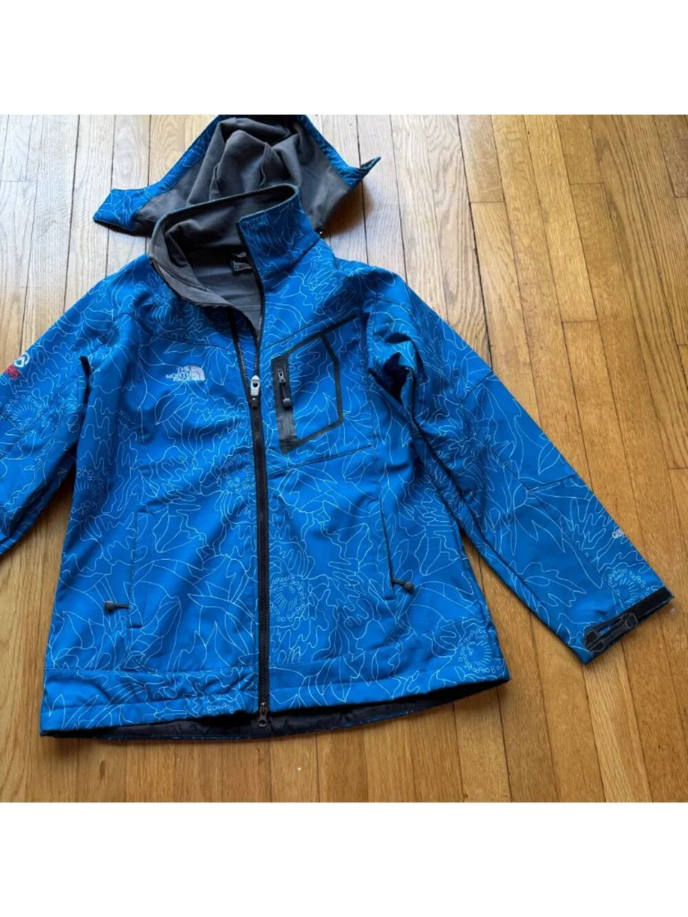 North Face Girls Youth XXL Gorpcore Blue Floral Summit Series Hooded Jacket